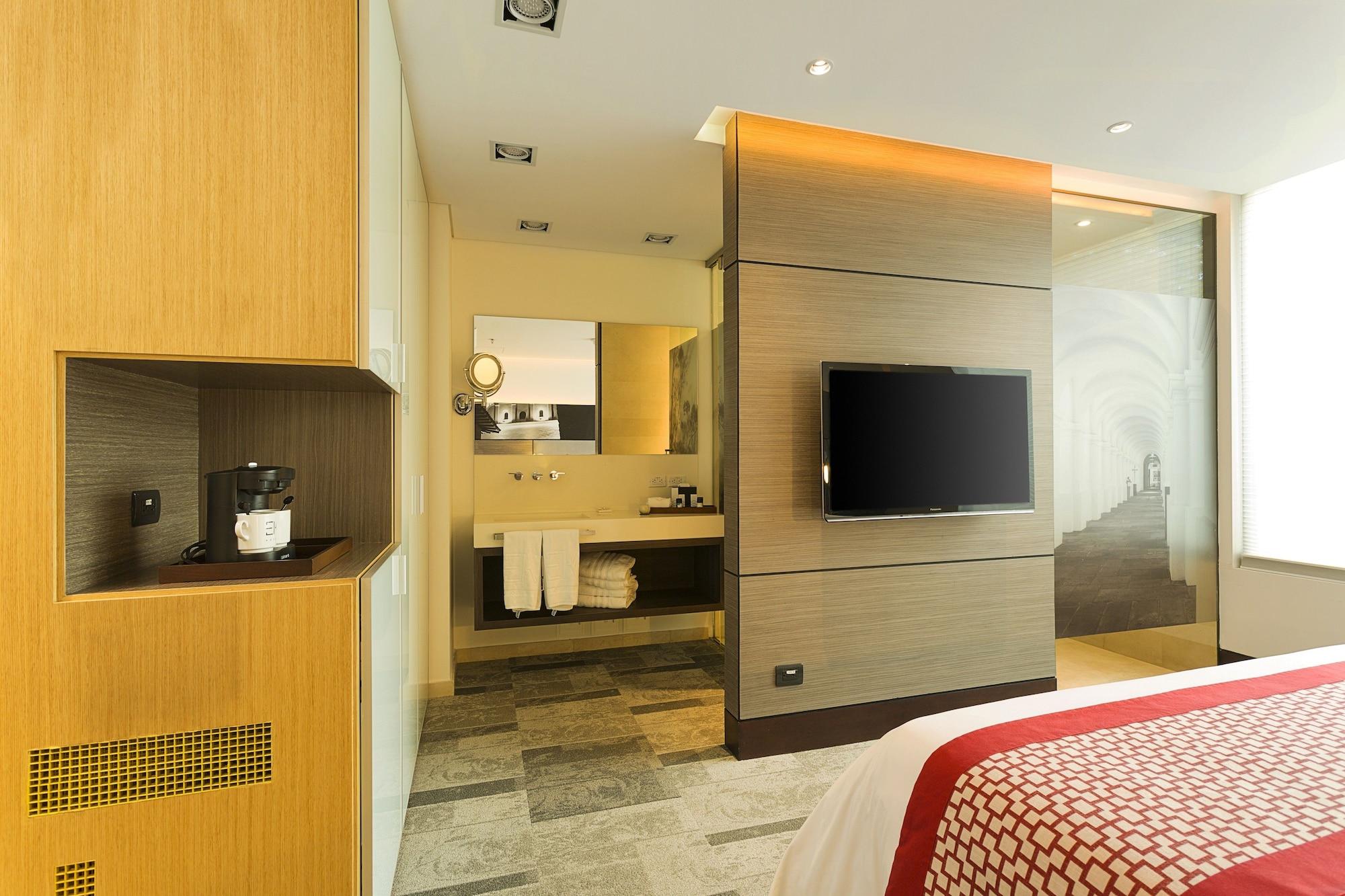 Ek By Preferred Group Hotel 5*