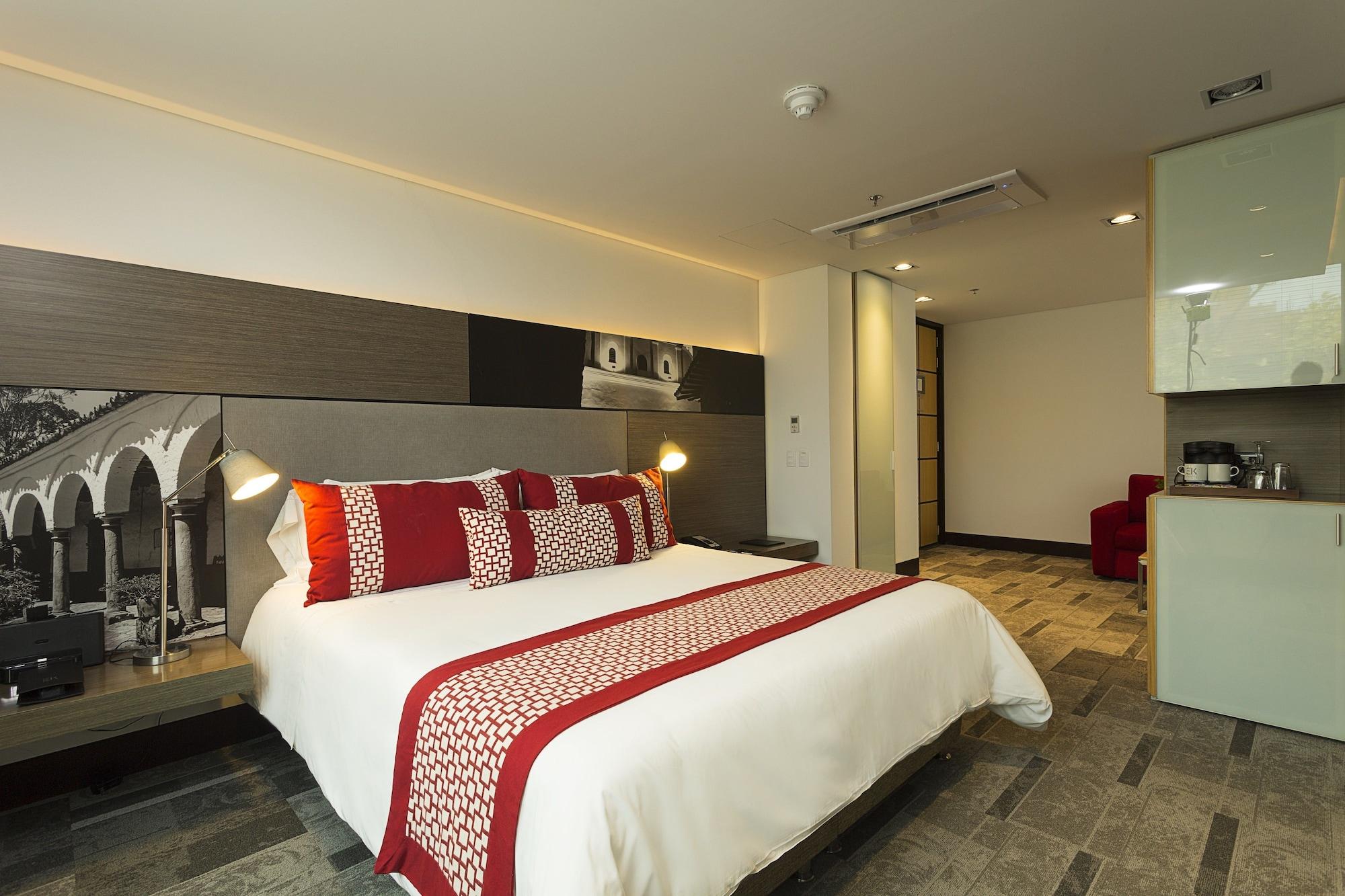 Ek By Preferred Group Hotel