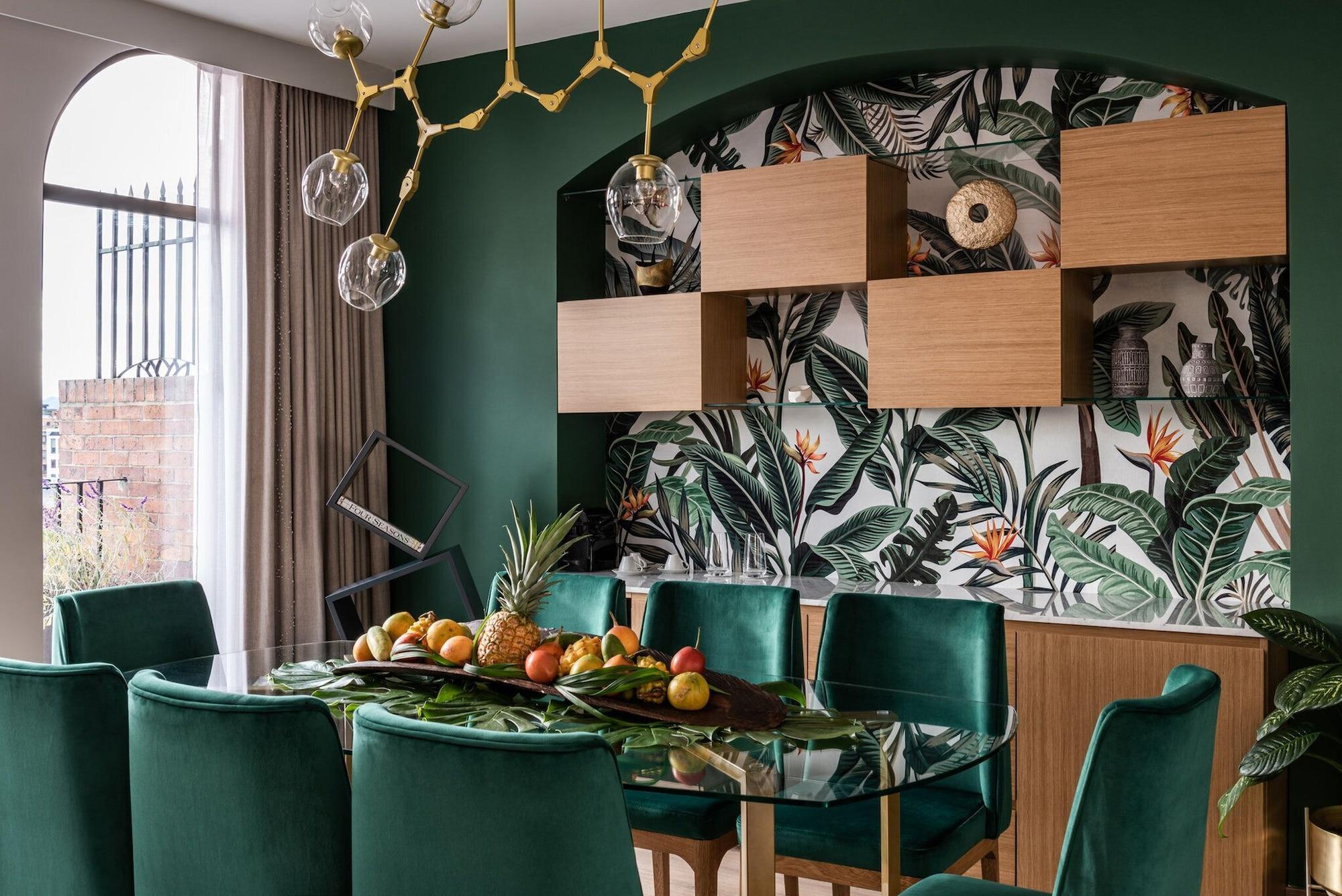 Hotel Four Seasons
