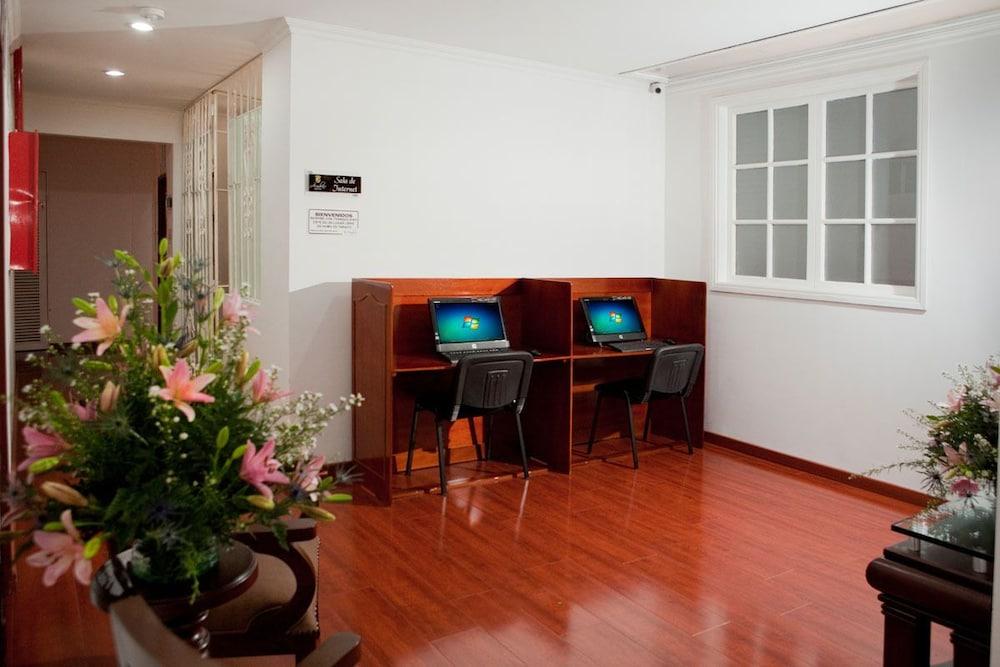 Hotel Ambar