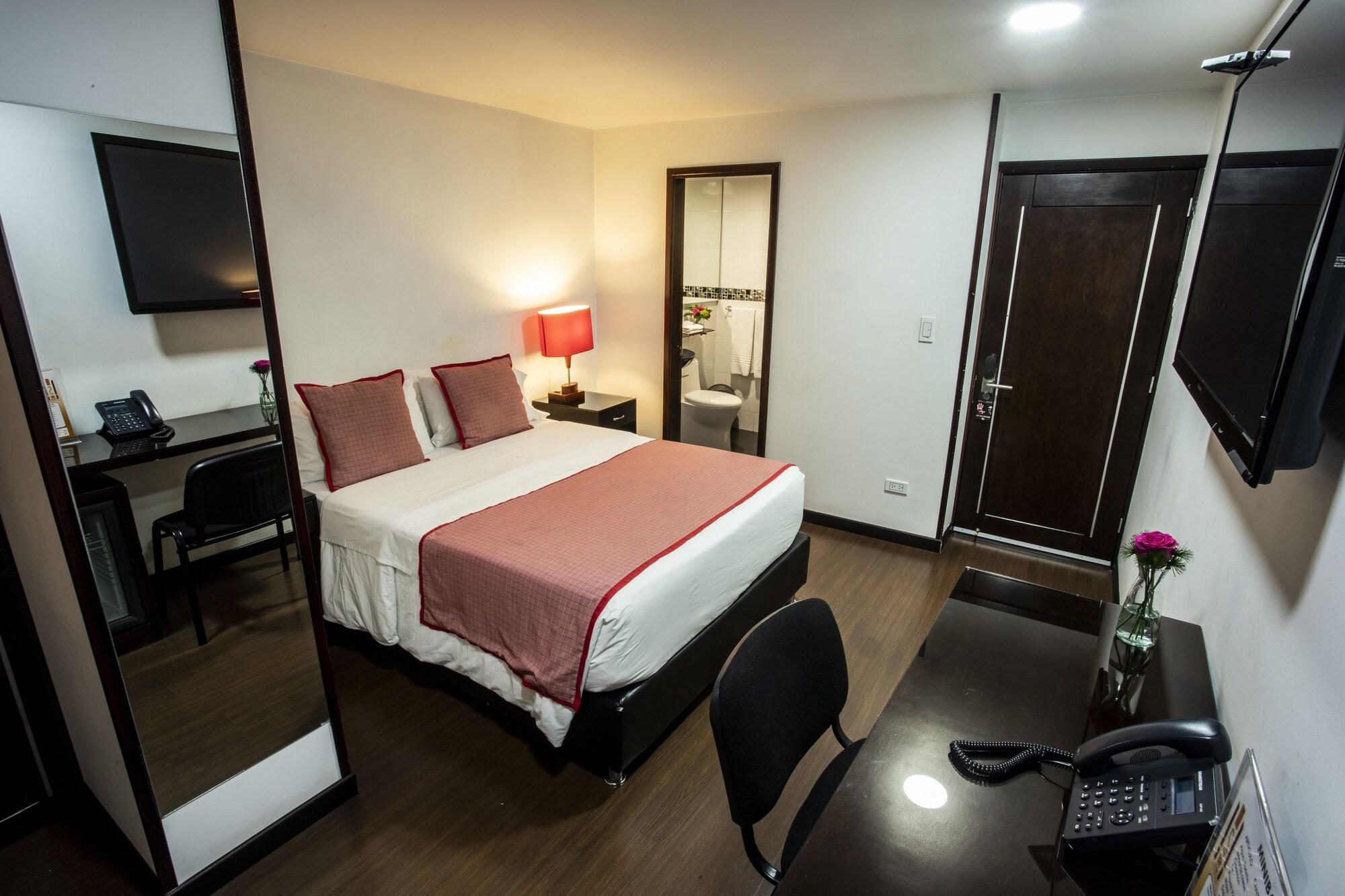 Hotel Sheridan Corferias