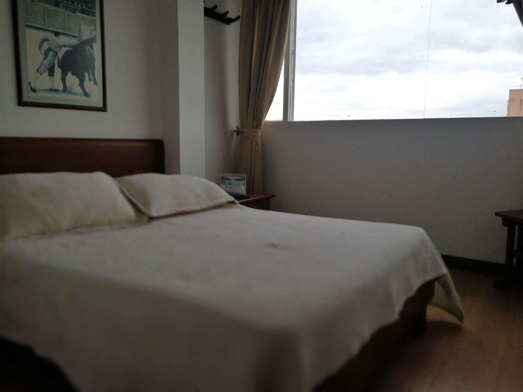 Alicante 2* Bogota