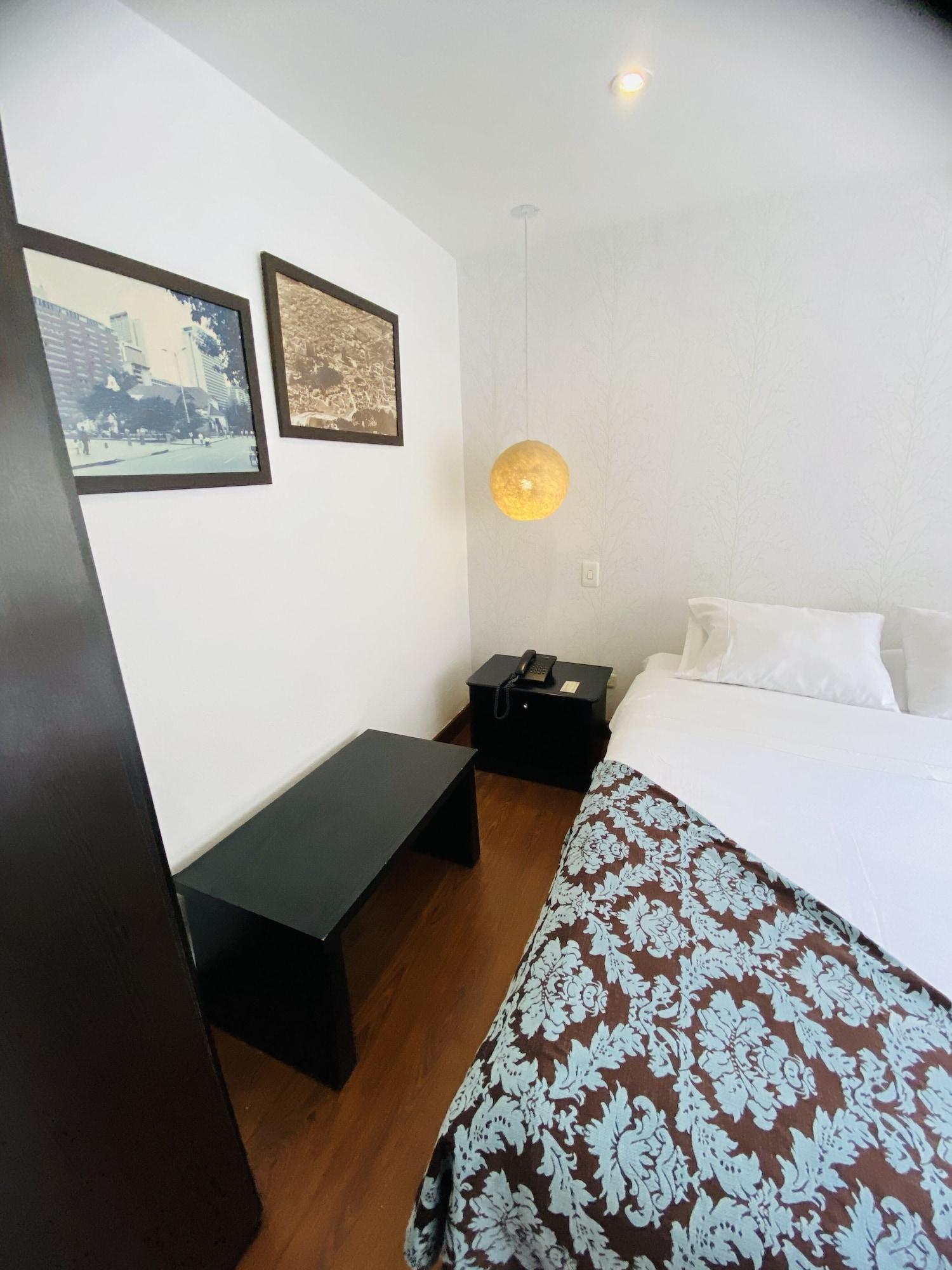 Retiro 84 By Mij Hotel Bogotá