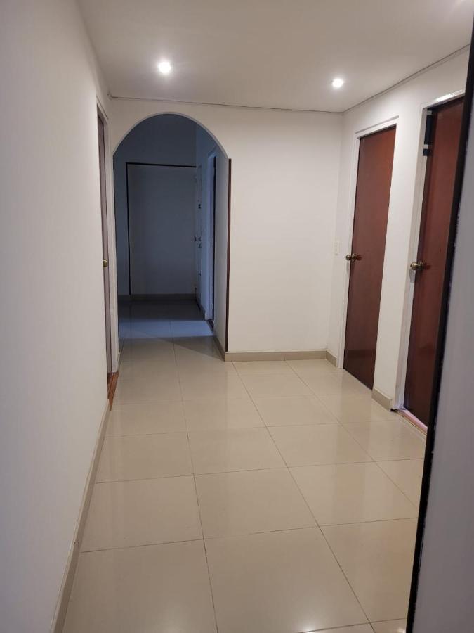 Apartamento Homy #8 - Apt Grande G12 Agora Corferias Embassy Un