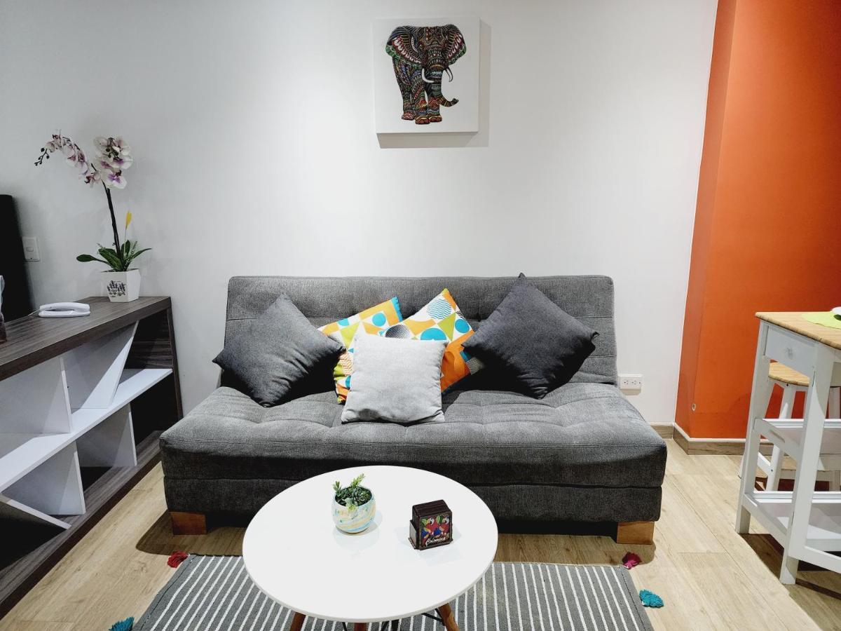 Apartamento Lovely, Great Location, 24 Hrs Security In Chapinero Bogotá