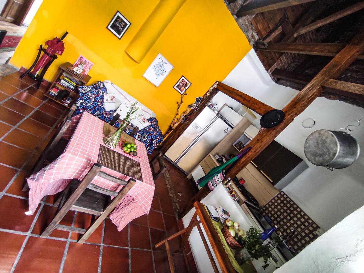 Casa Republicana Habitación en casa particular
