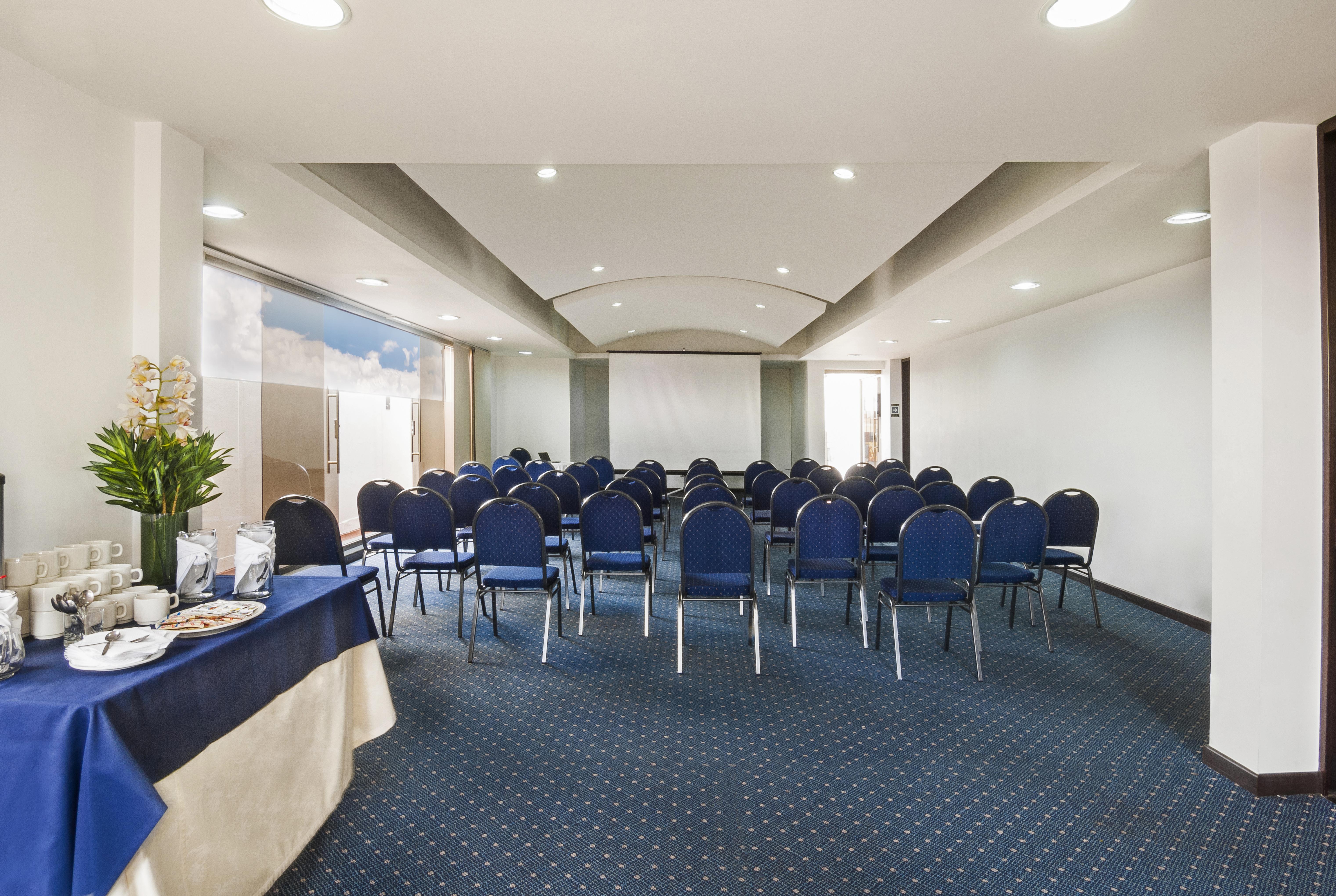 Egina Hotel 4*