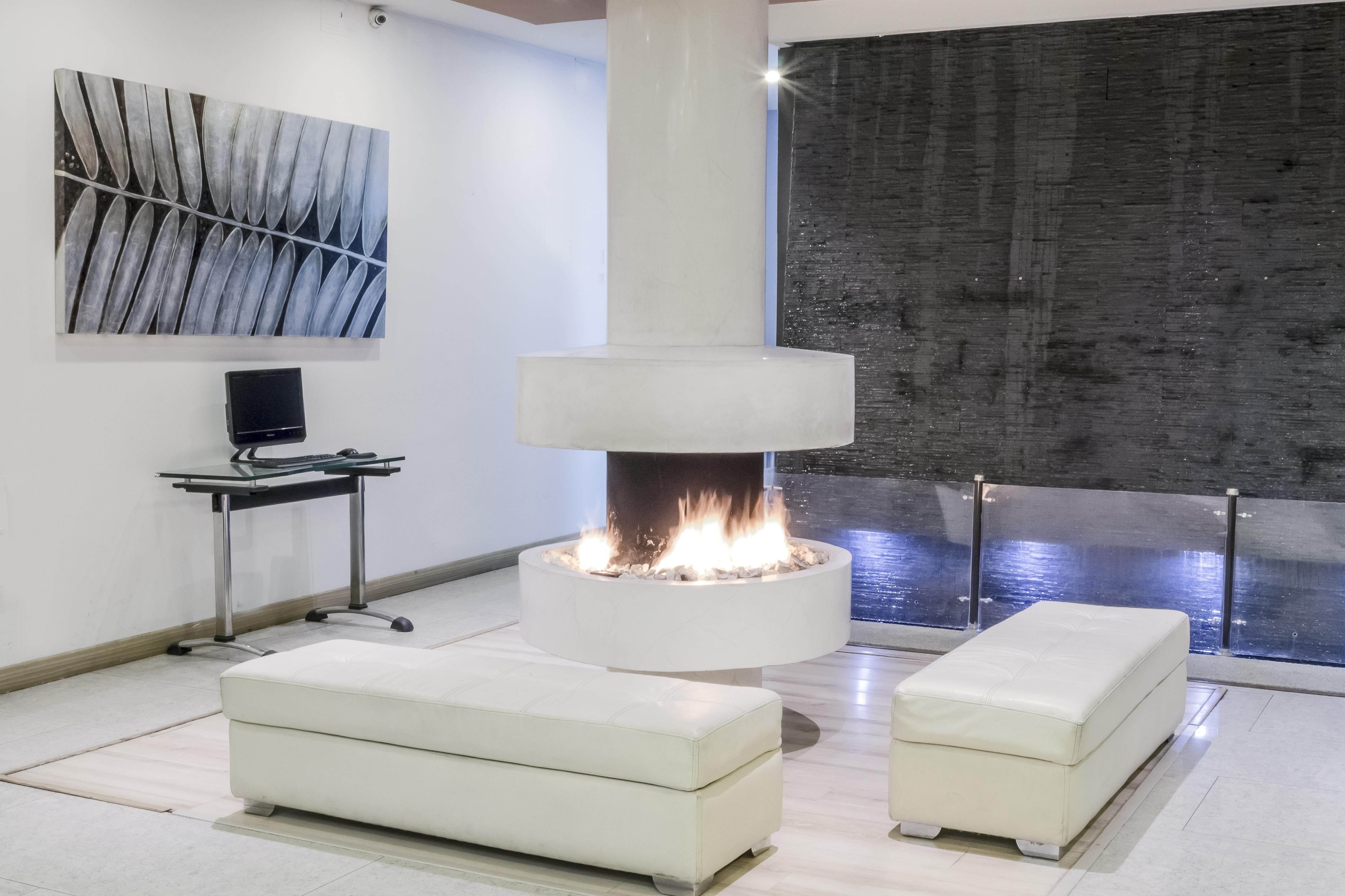 Regency La Feria