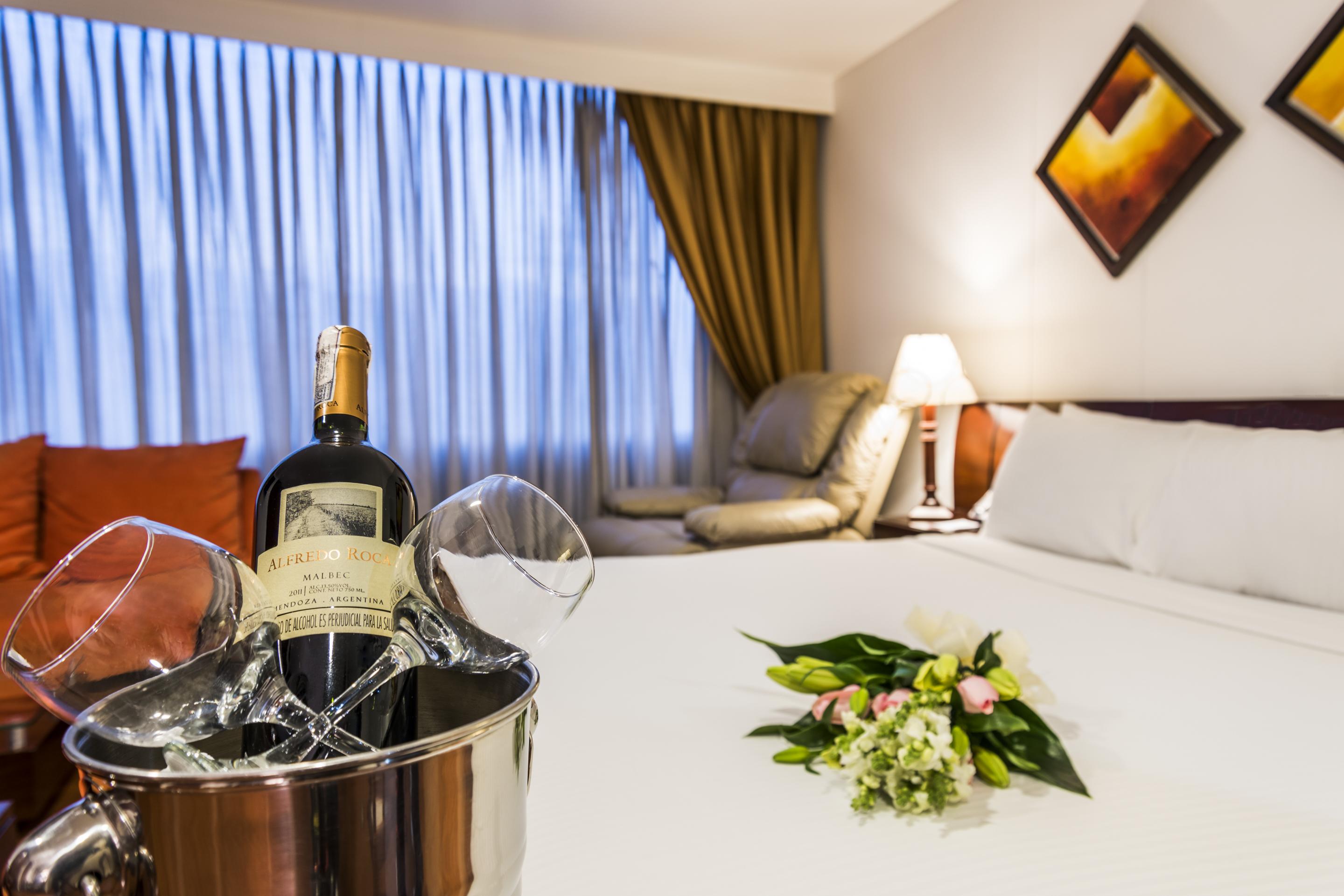 Platinum Hotel 4*