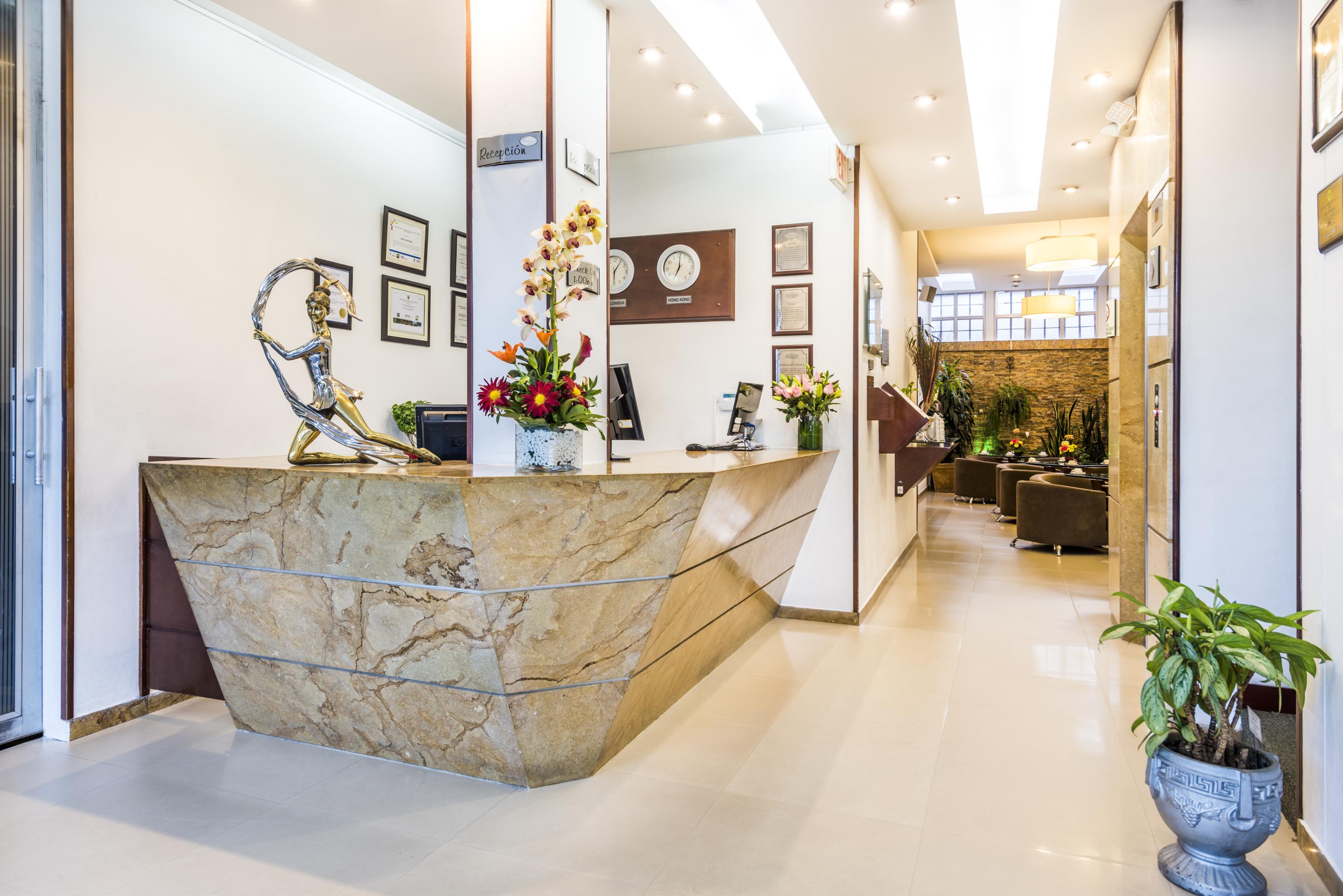 Platinum Hotel
