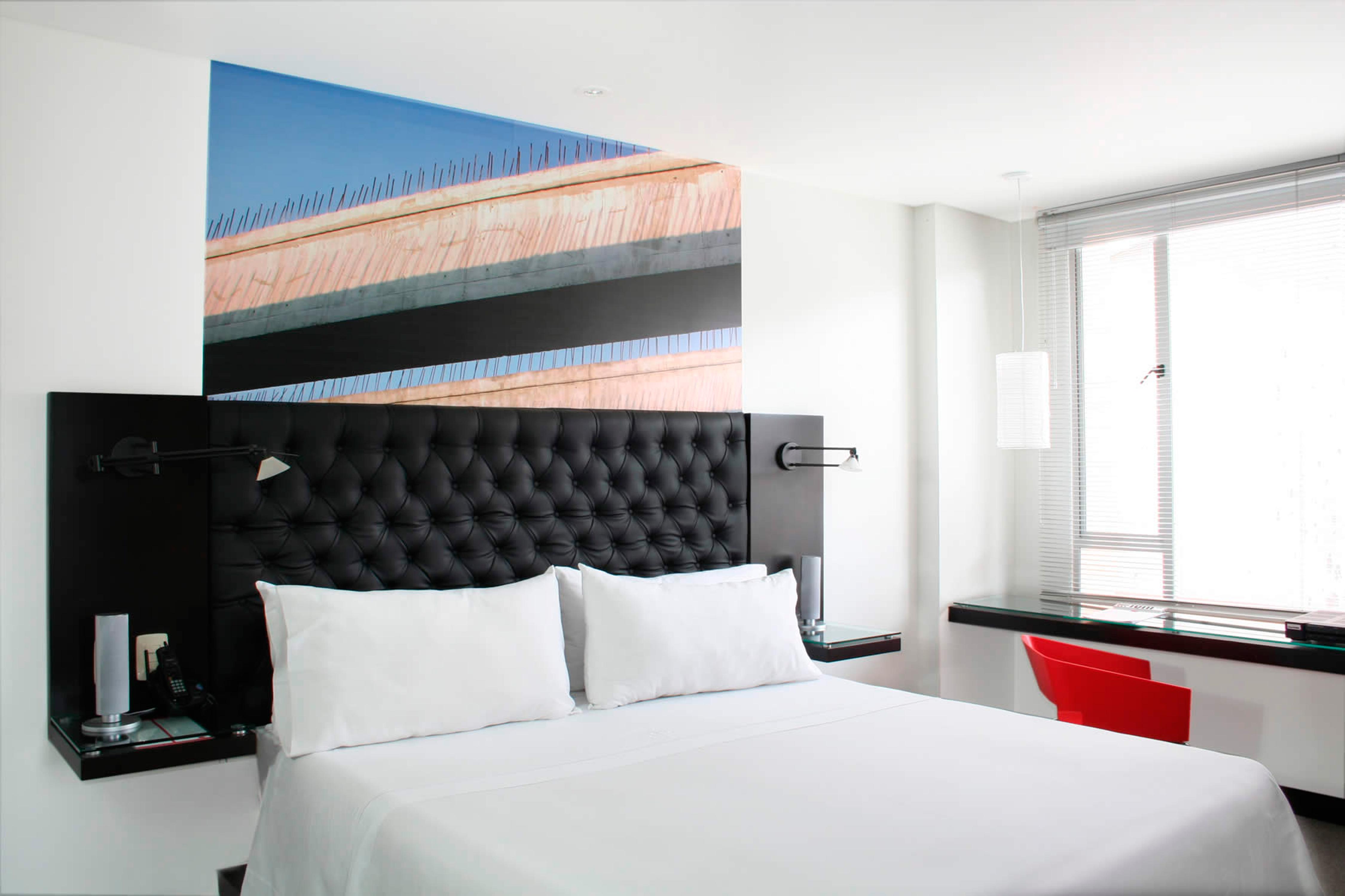 Hotel 104 Art 4*