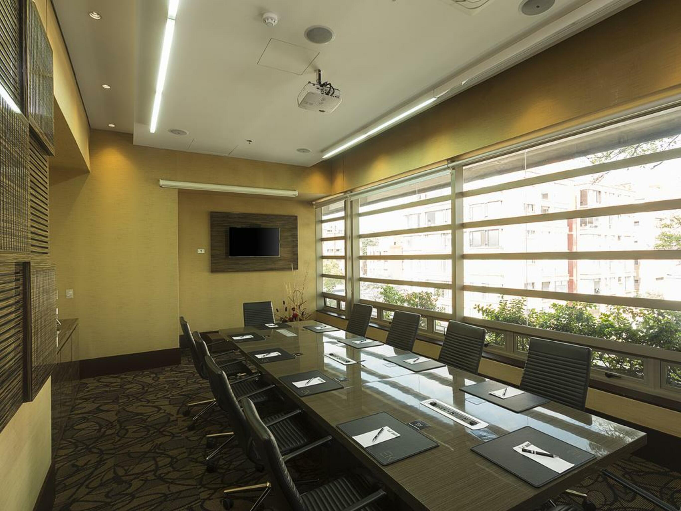 Ek By Preferred Group Hotel
