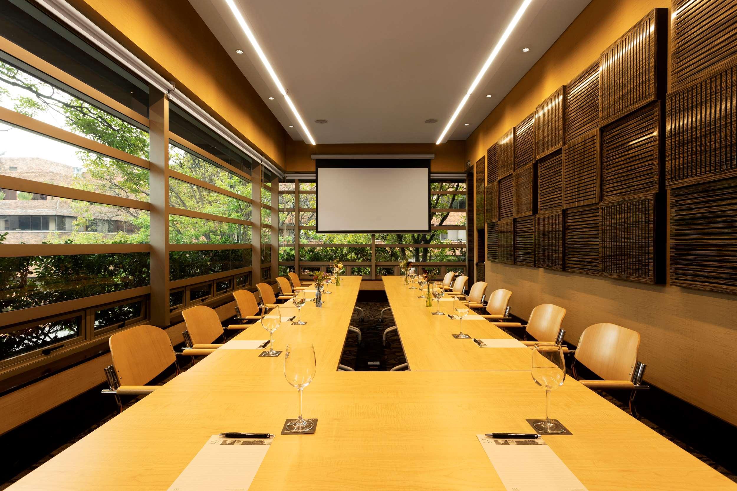 Hotel Ek By Preferred Group