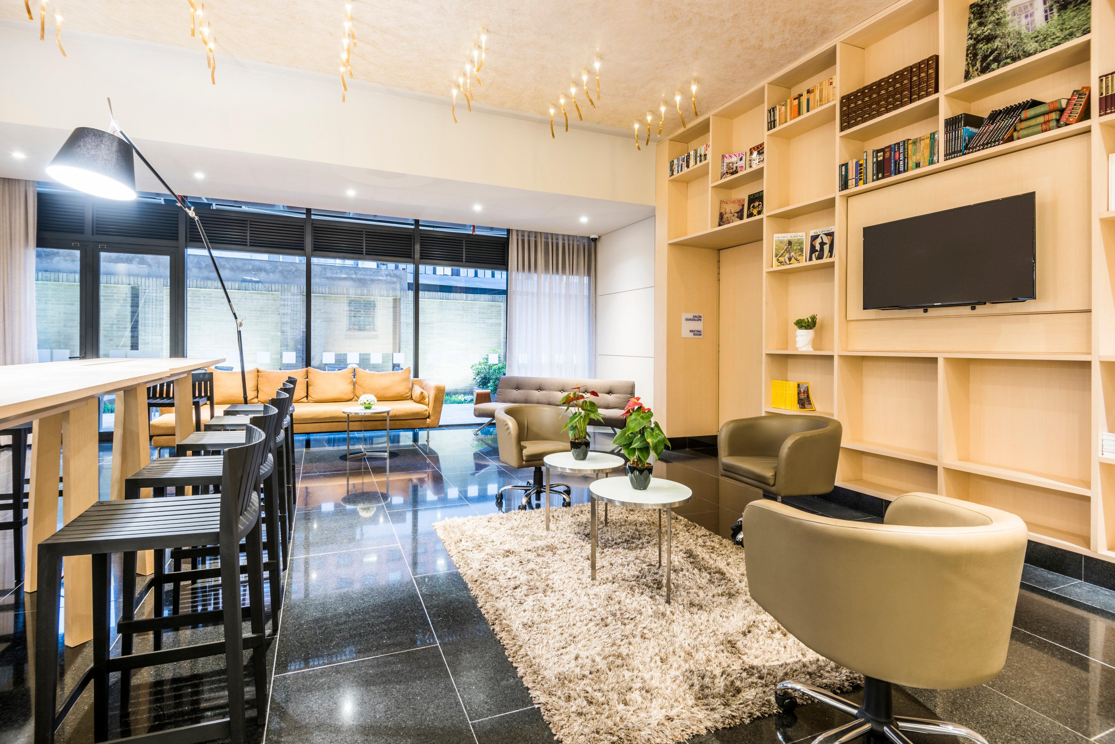 Holiday Inn Express&Suites Bogota Zona Financiera, an IHG Hotel 4*