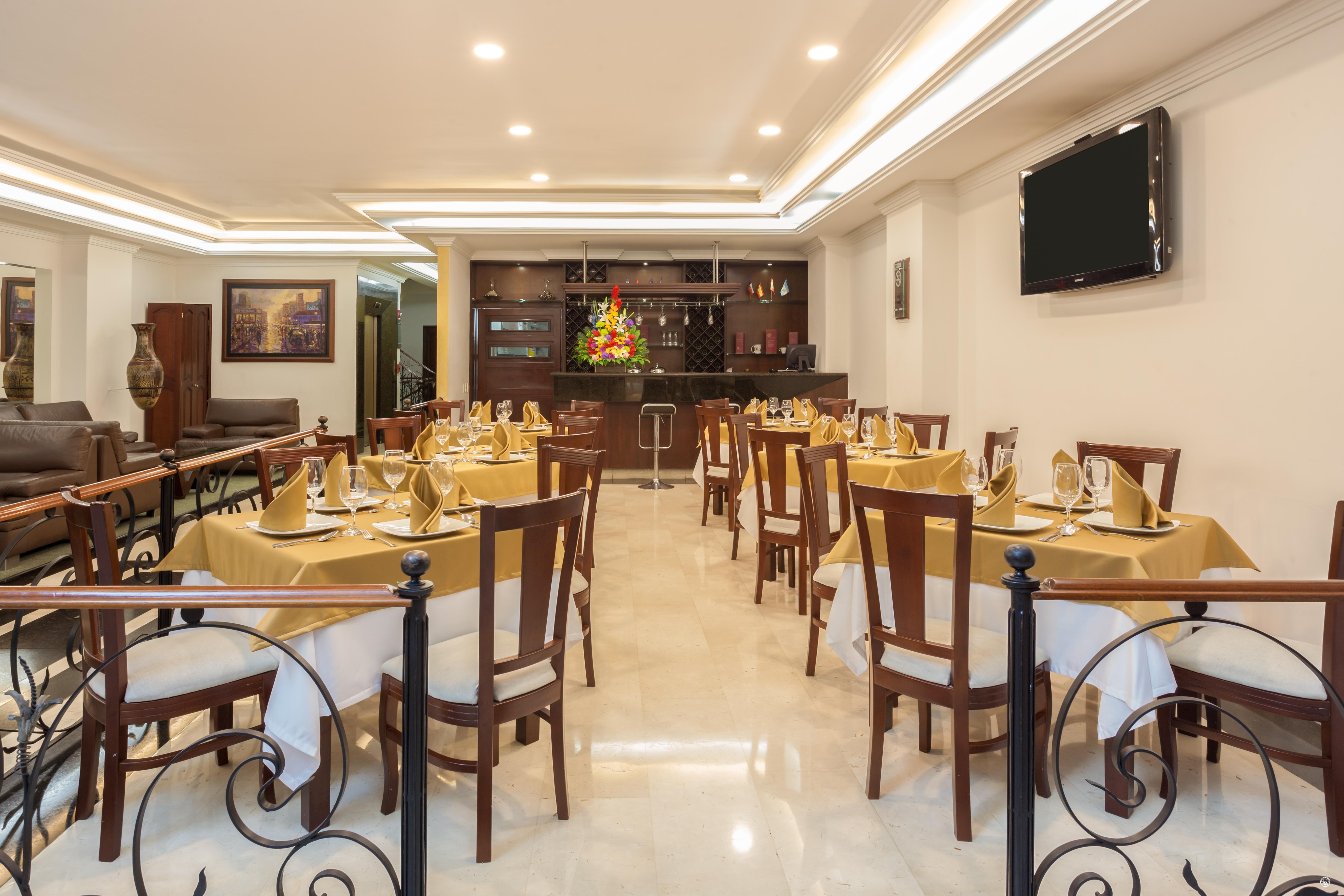 Hotel Embassy Park 4*