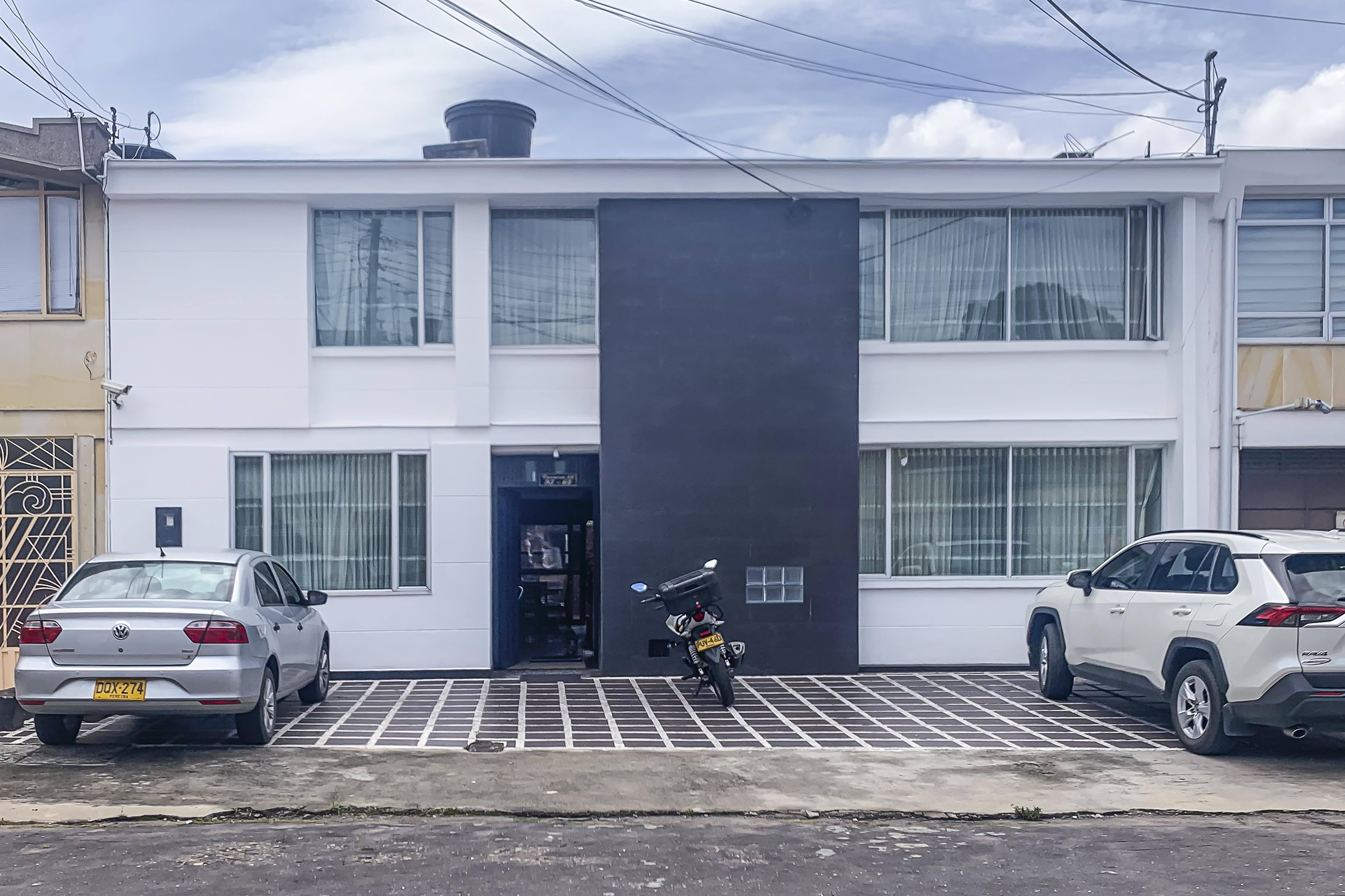 Ayenda 1080 Alpes Castellana Bed and breakfast Bogotá