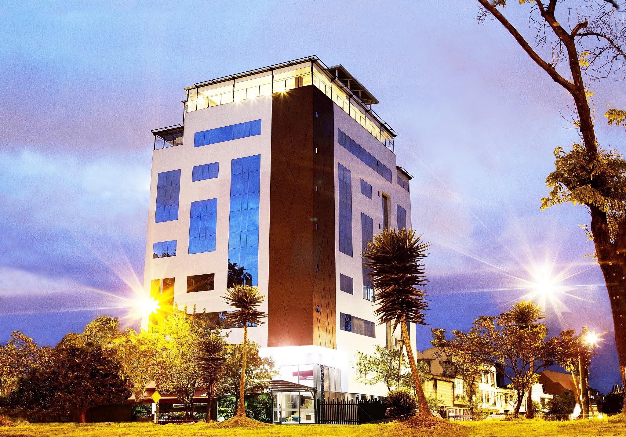 Grand Plaza Corferias Hotel 4*