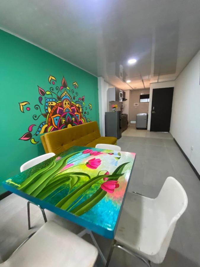 A7 Apartasuites Homes Apartamento