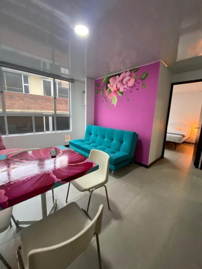 Apartamento A7 Apartasuites Homes *