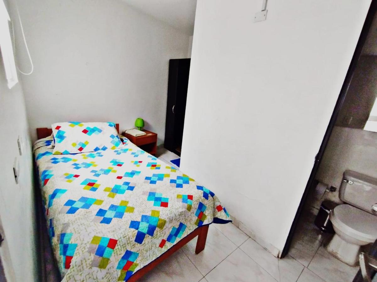 Hostal Aloha *