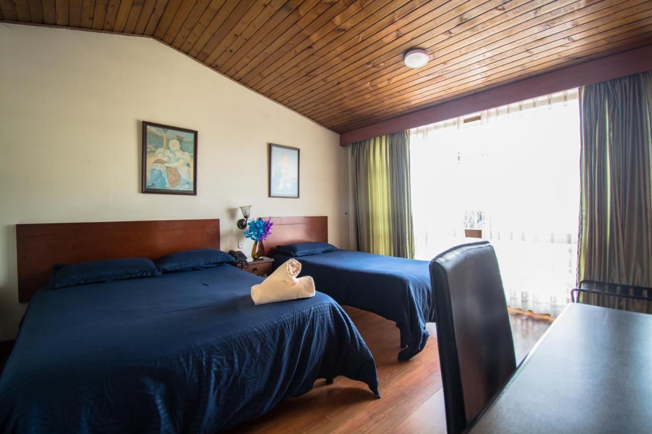Galerías Apartahotel