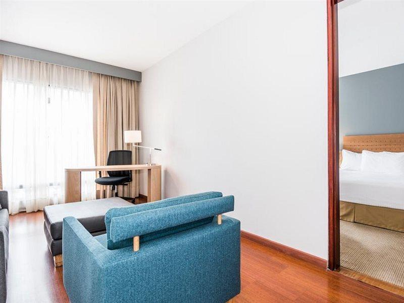 Doubletree By Hilton - Calle 100 Hotel