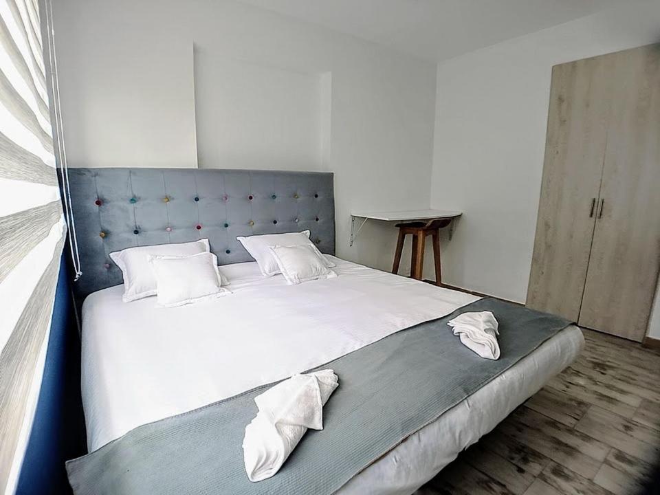 Apartamento Apartasuites Romannoti