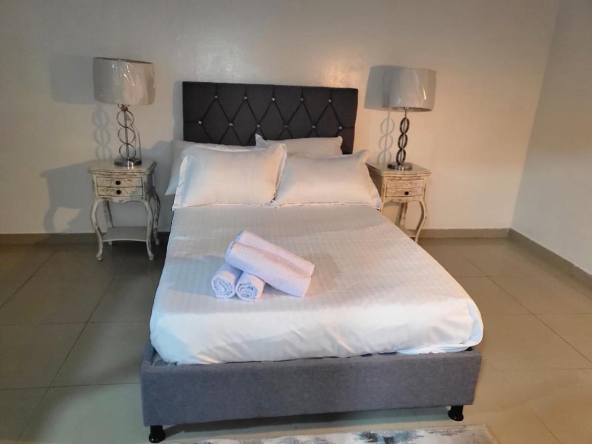 Apartamento Hermoso Apartamento Cerca Del Aeropuerto Con Parque Aeropuerto Privado *