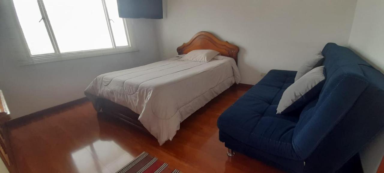 Excelente Ubicacion Cerca A Movistar Y Simon Bolivar Habitación en casa particular Bogotá