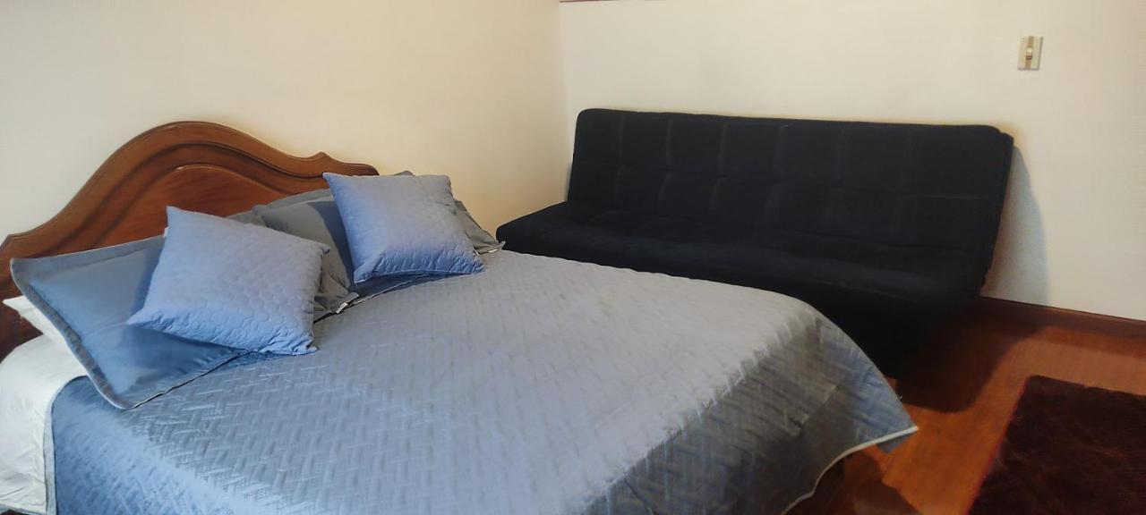Habitación en casa particular Excelente Ubicacion Cerca A Movistar Y Simon Bolivar Bogotá