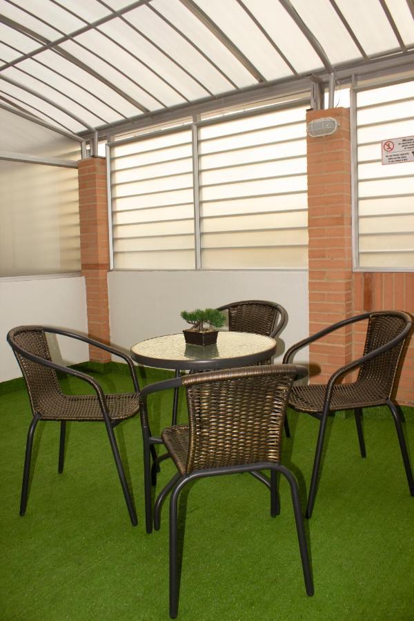 Apartamento Chapinero, Galerias Charles 52 *