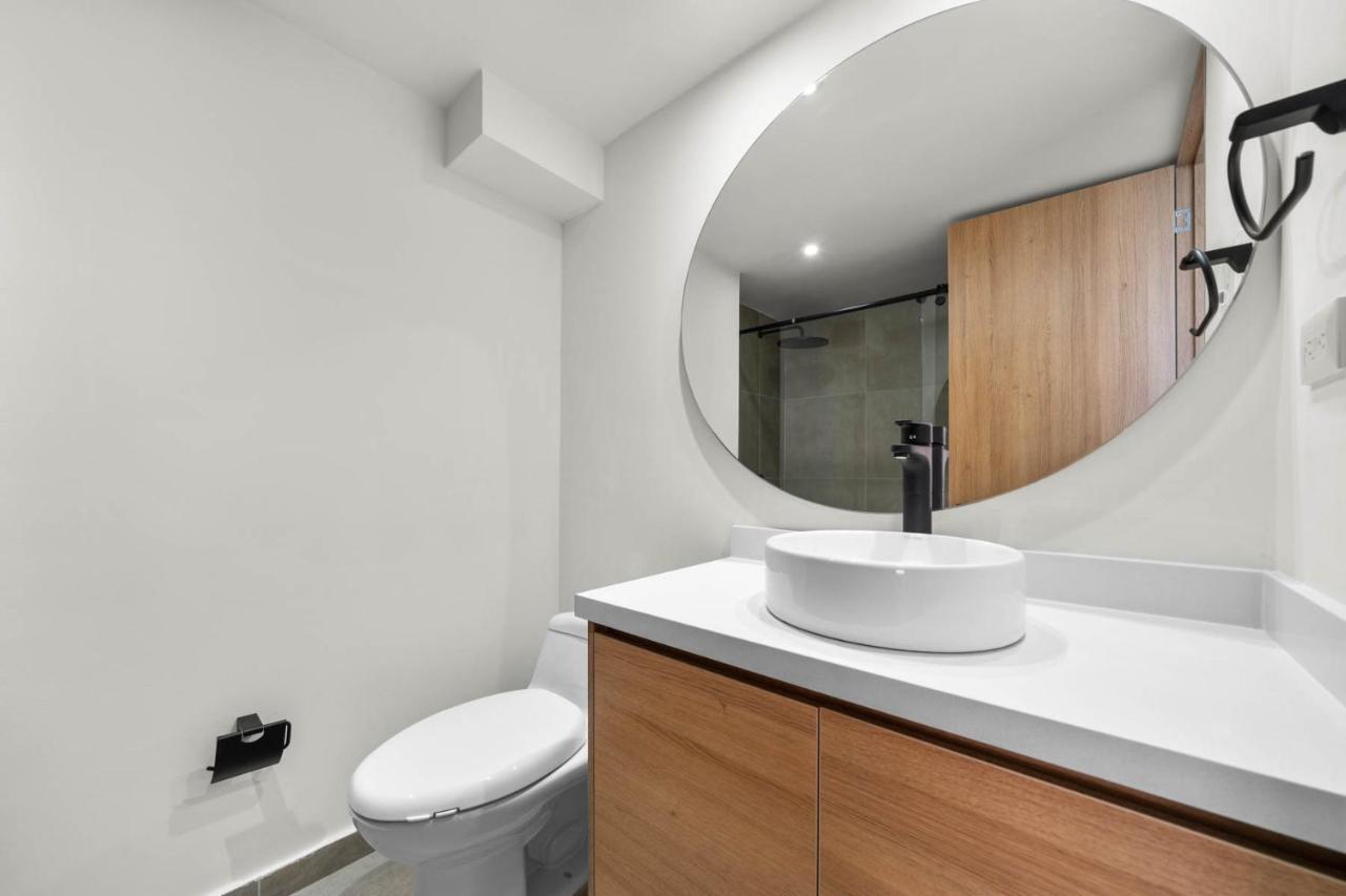Pensión Build It In - Premium Coliving Bogotá