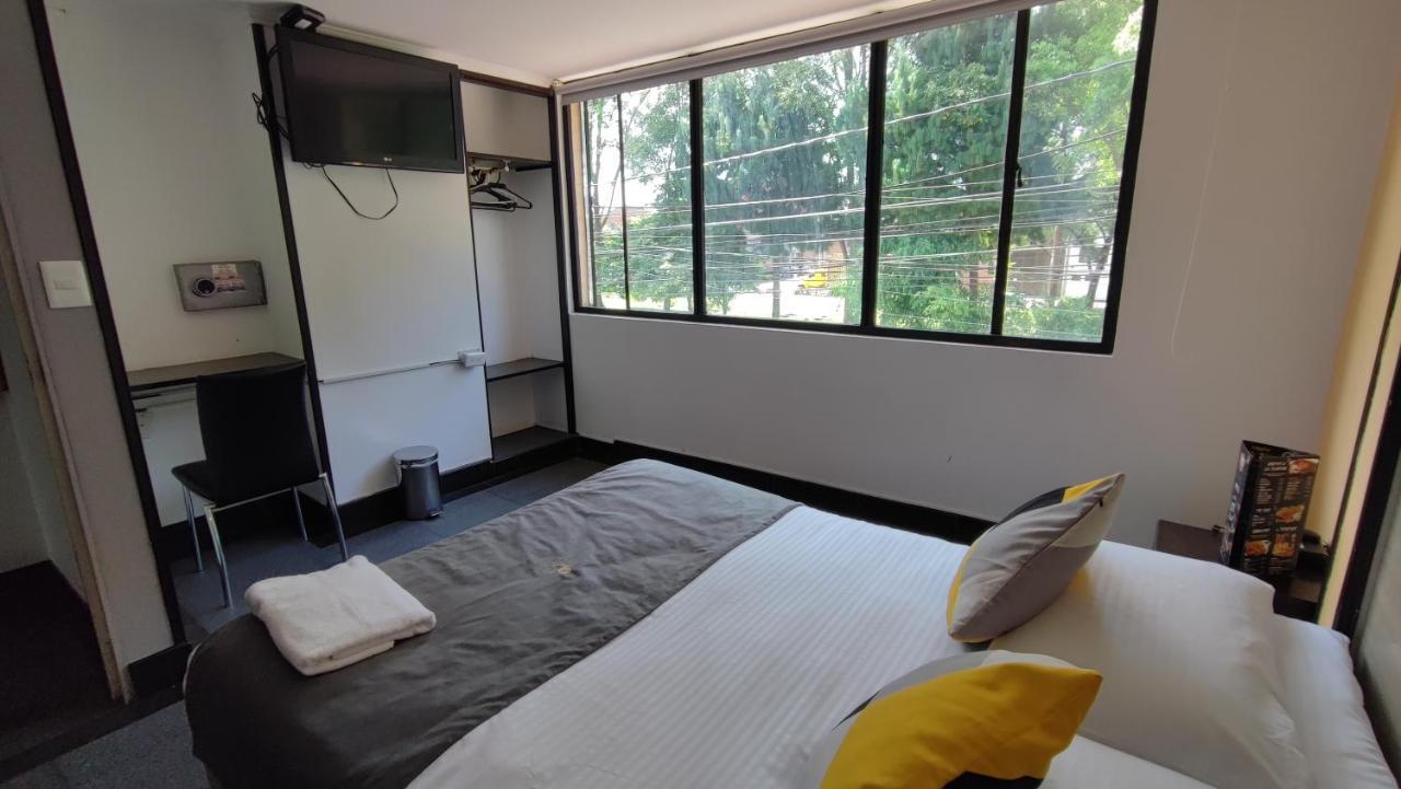 Rivera Deluxe 3*