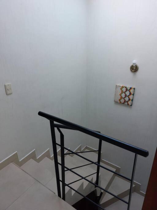 Habitación en casa particular Hermosa Habitación Cerca Al Aeropuerto *