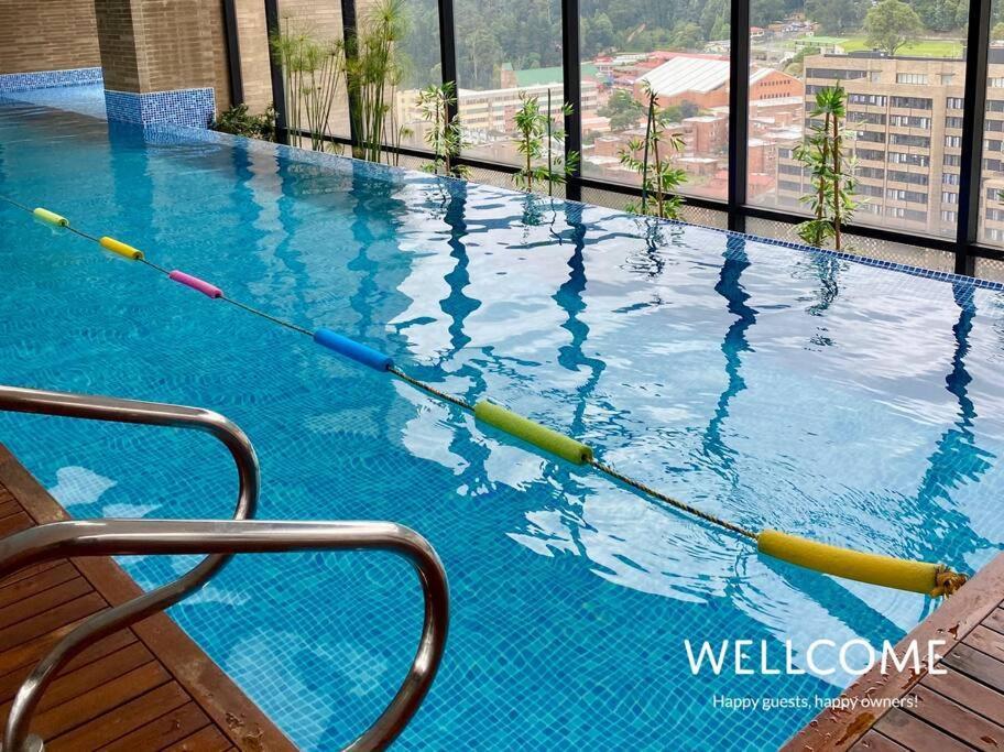 Equilibrium Modern Loft With Balcony Pool & Jacuzzi Apartamento *