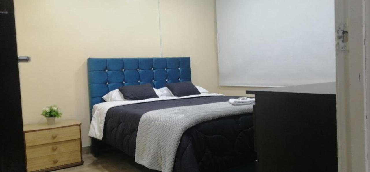 Habitación en casa particular Colisseum Roma House - Turin- Campin Movistar Embajada Cubo Colsubsidio