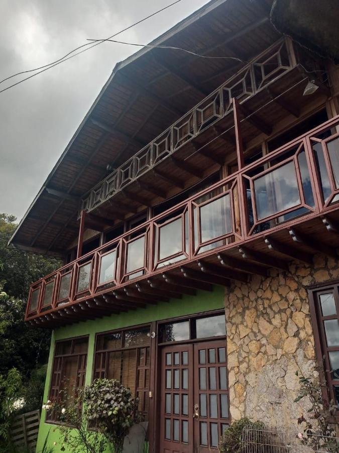 El Encanto Pensión *