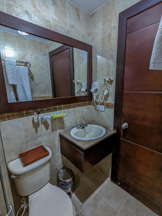 Hotel Charlotte 26