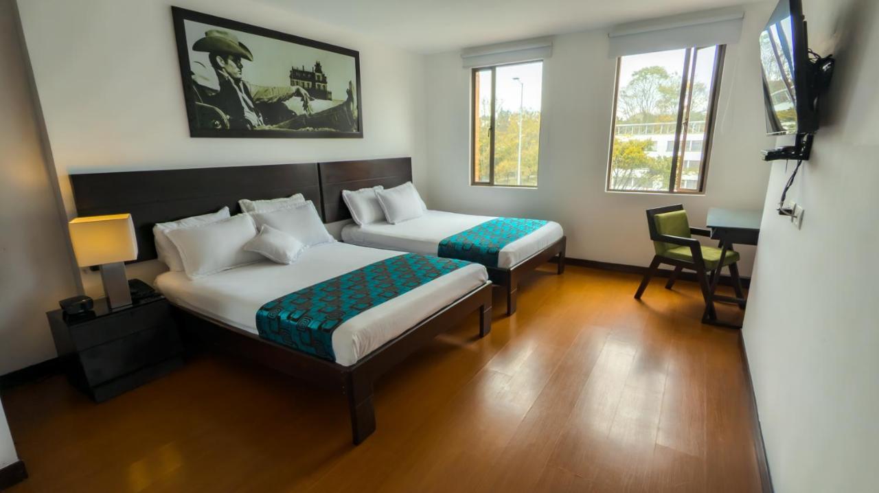 Charlotte 26 Hotel 3*