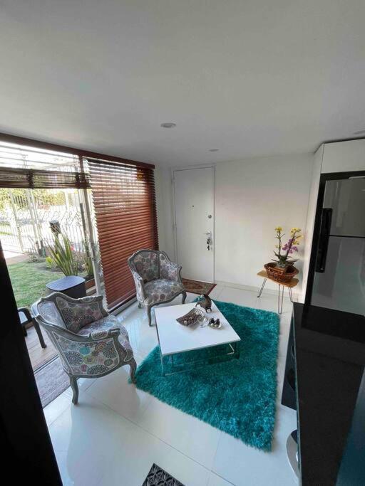 Apartamento Acogedor Estudio Privado En Zona Tranquila Bogotá