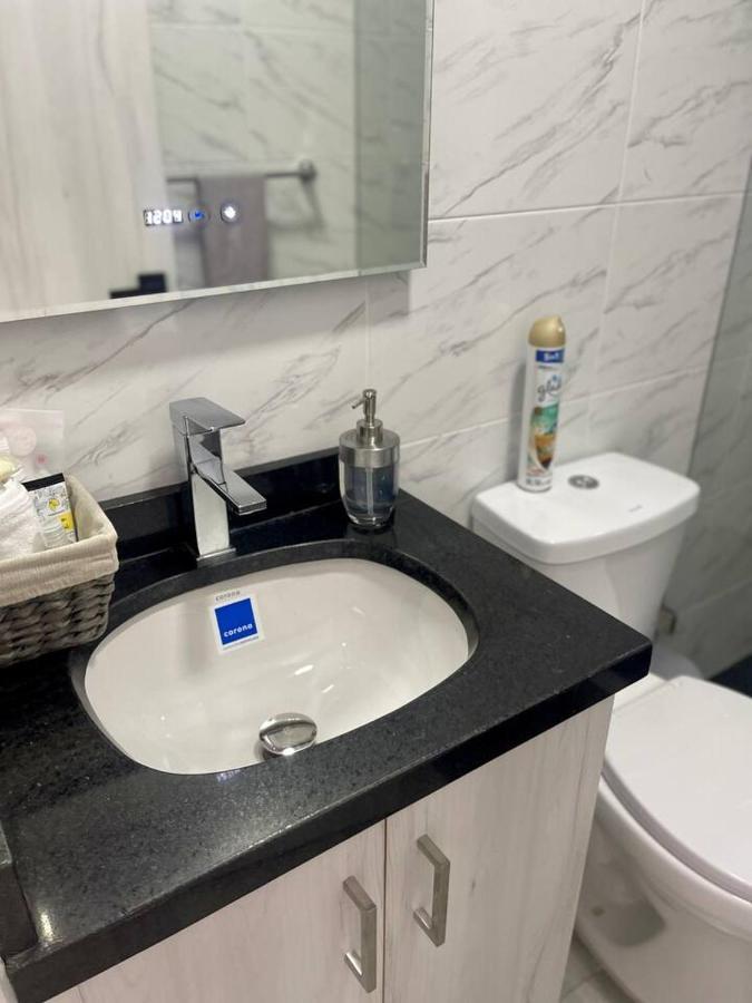 Apartamento Luxury Corferias-usa Embassy & Airport *