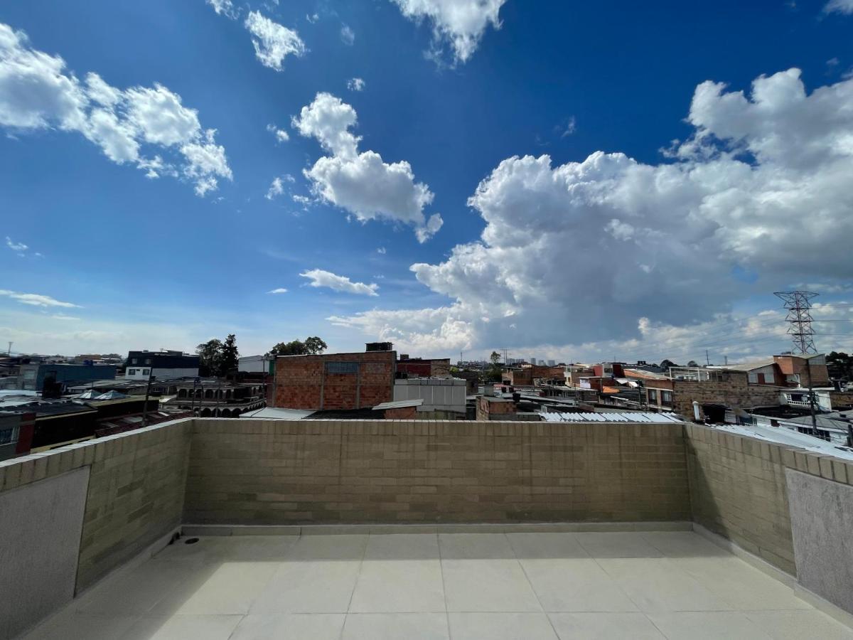Hermoso Apartamento Con Terraza, Excelente Ubicación Cerca Al Centro De La Ciudad Apartamento
