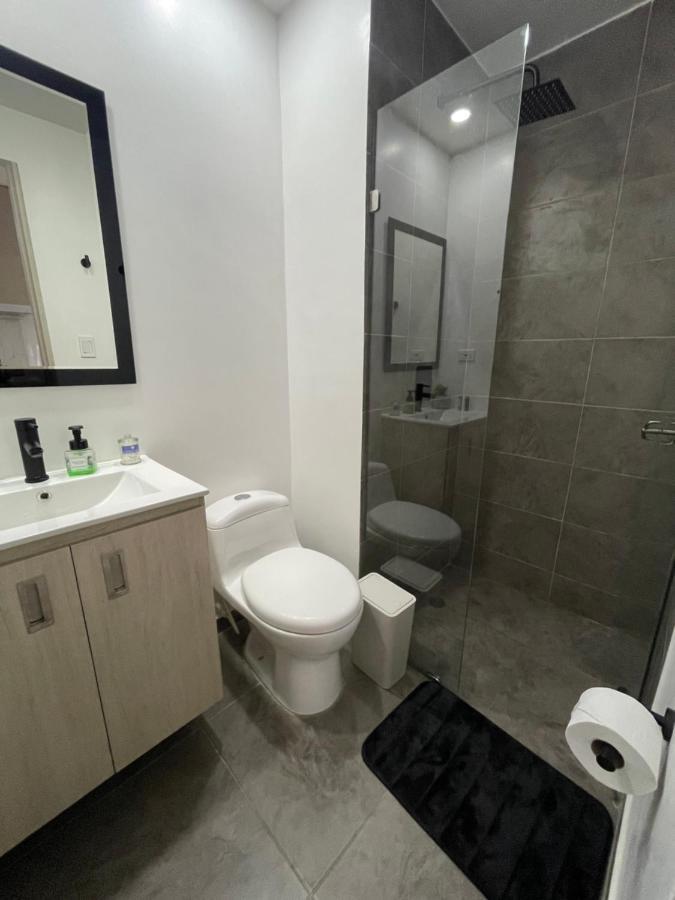 Hermoso Apartamento Con Terraza, Excelente Ubicación Cerca Al Centro De La Ciudad Bogotá