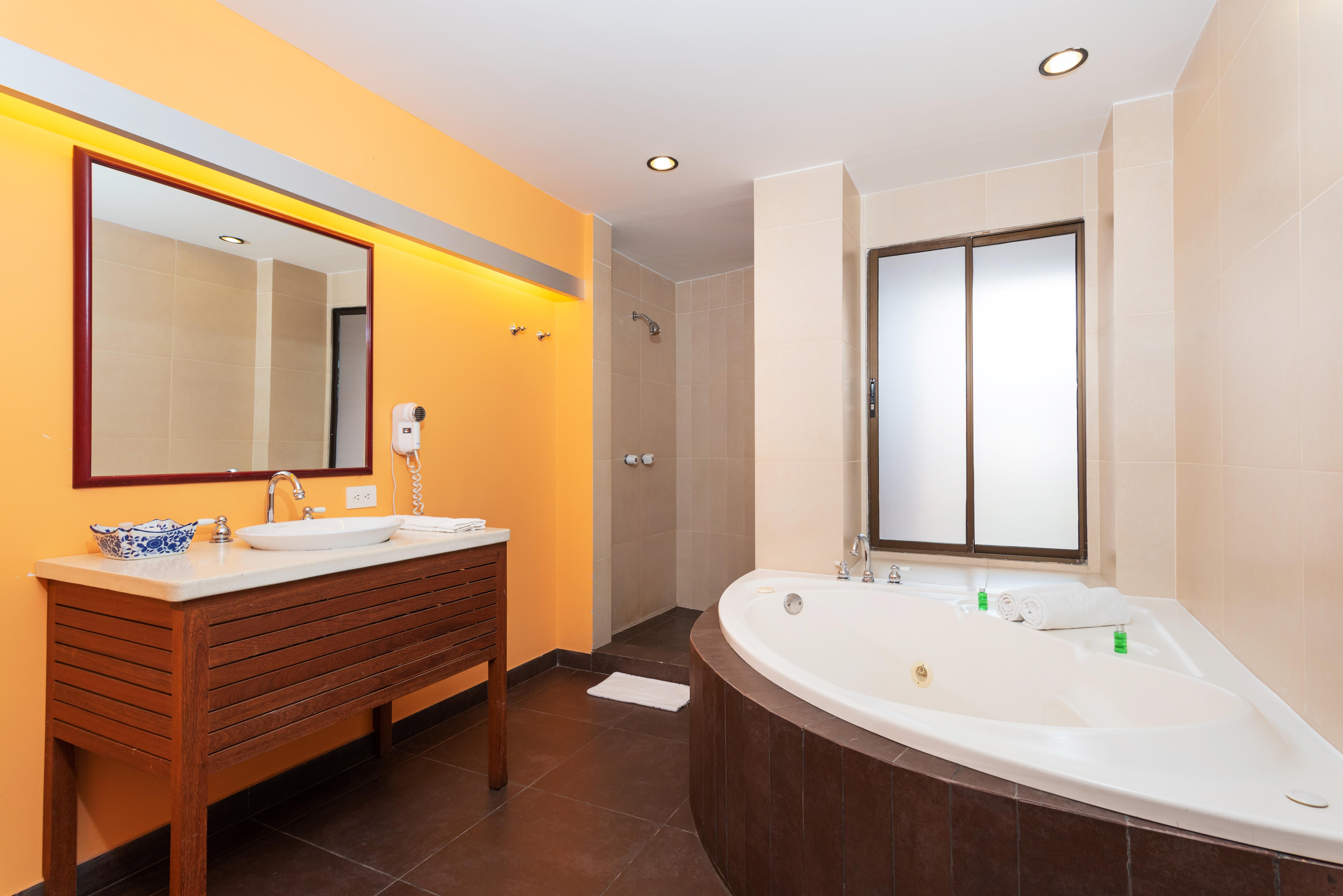 Hotel Gio Parque 93
