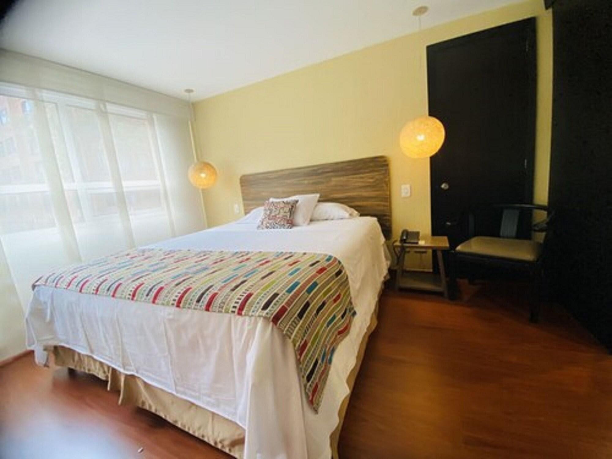 Retiro 84 By Mij Hotel Bogotá