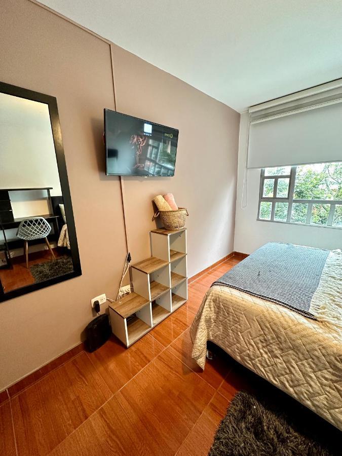 Habitación en casa particular Cerca Al Aeropuerto El Dorado Bogotá