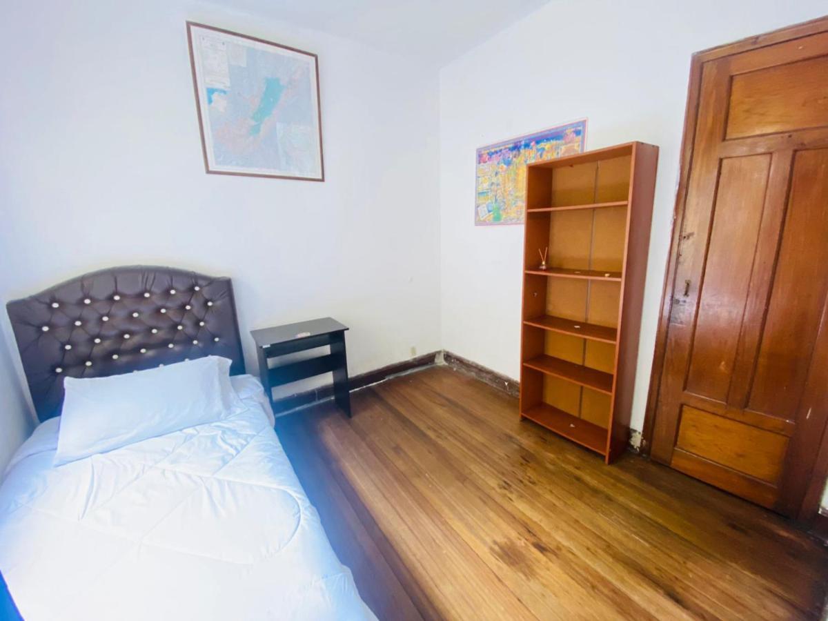 Girasoli Hostal