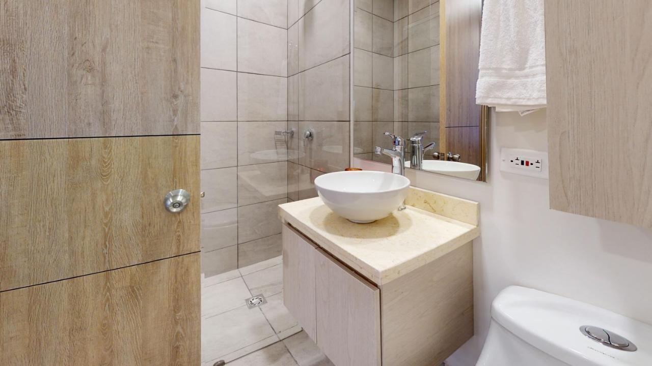 Aparta Suites Cabrera 85