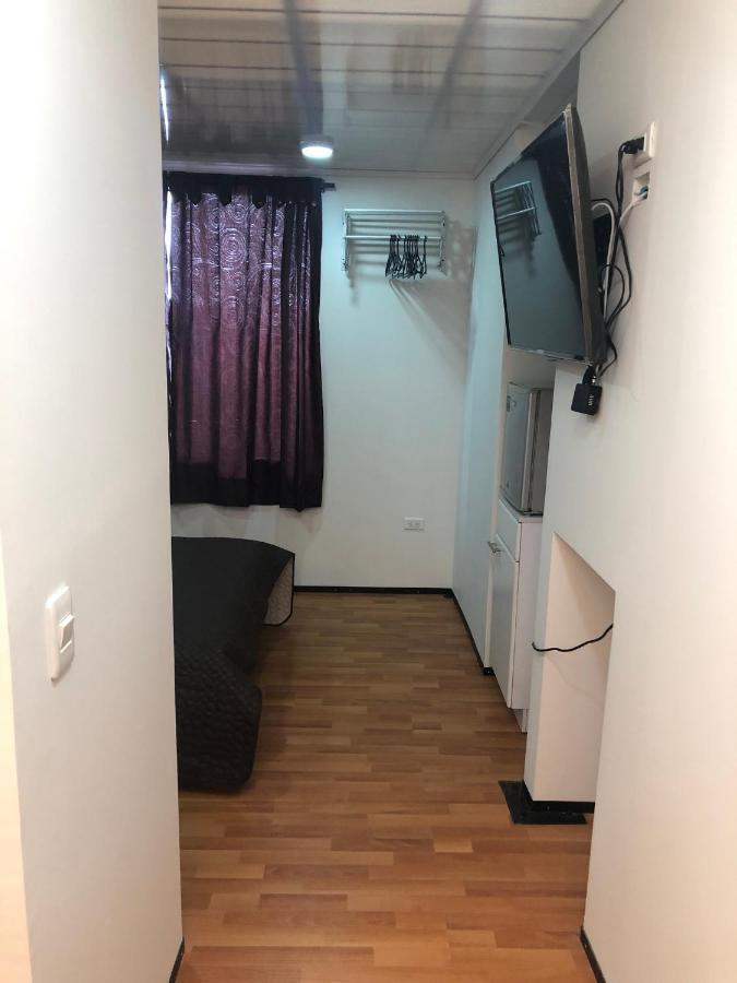 Apta Estudio Bien Ubicado Apartamento *