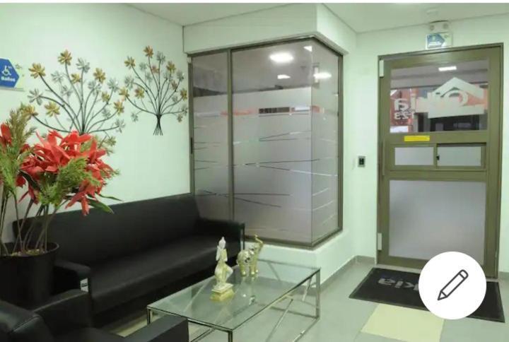 Hermoso En La Mejor Zona De 502 Apartamento *